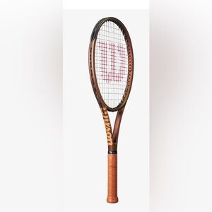 Wilson Pro Staff 97L V14 Tennis Racket